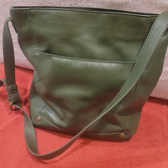 Universal Thread | Bags | Universal Thread Olive Green Shoulder Bag ...